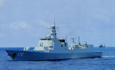 中国海军为什么还在不停地制造052D？说白了，继续爆兵这款战舰，就是为了对付全世