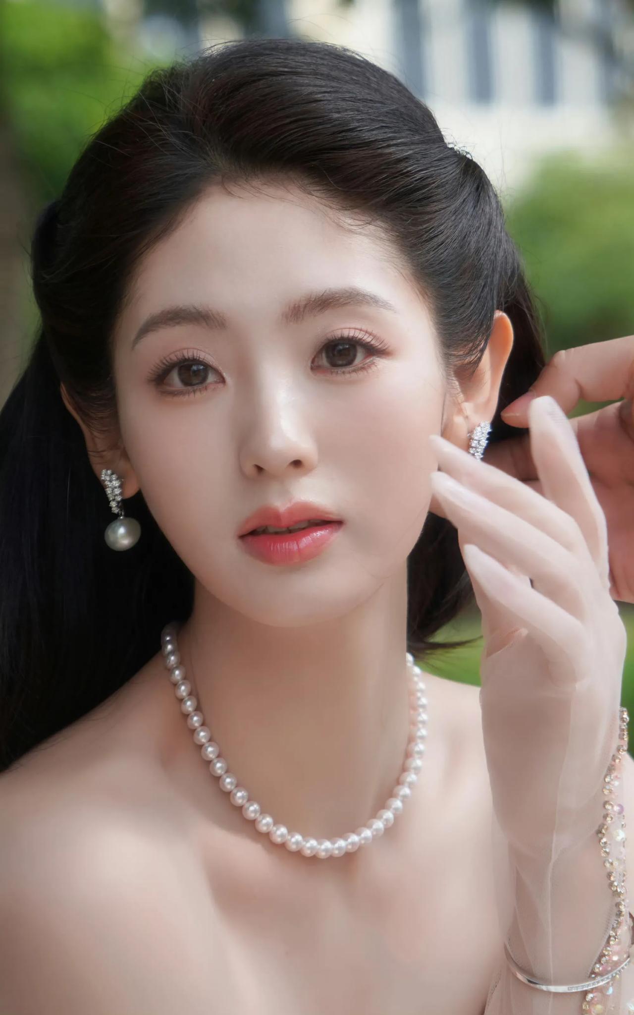邢菲