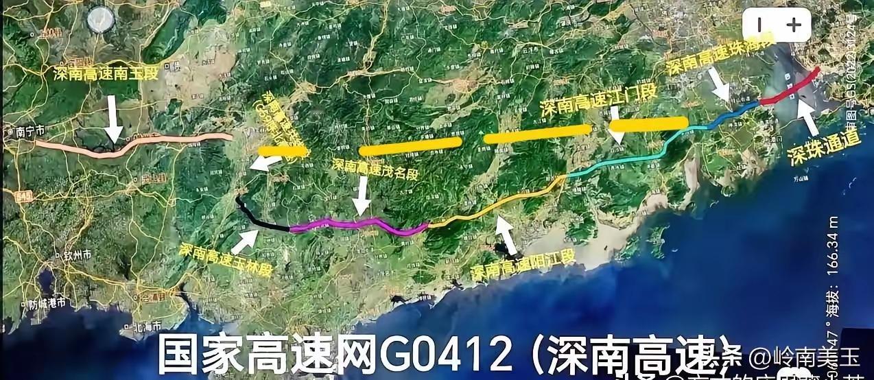 听闻广西桂府首条双向八车道高速公路，便是南宁至玉林间早已通车的这条。它也是国家规