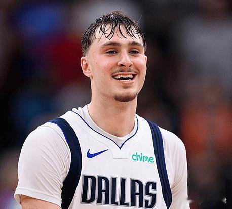 美媒晒出弗拉格过去两场比赛，简直太疯狂！11月29日NBA杯赛小组赛，独行侠不