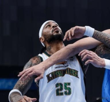 松懈了！莫兰德谈险胜：“我们差点搞砸了比赛。”“在领先之后。”“我们