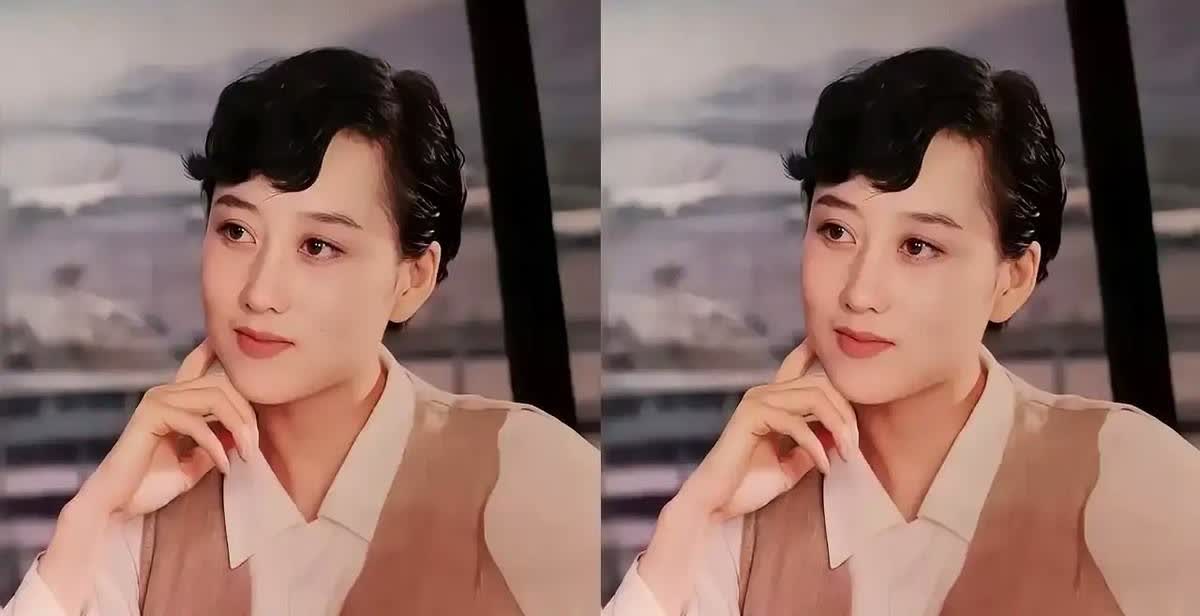 利智不陪床，全网骂她冷血，真相却打脸所有人李连杰病倒，镜头里只有护工忙前