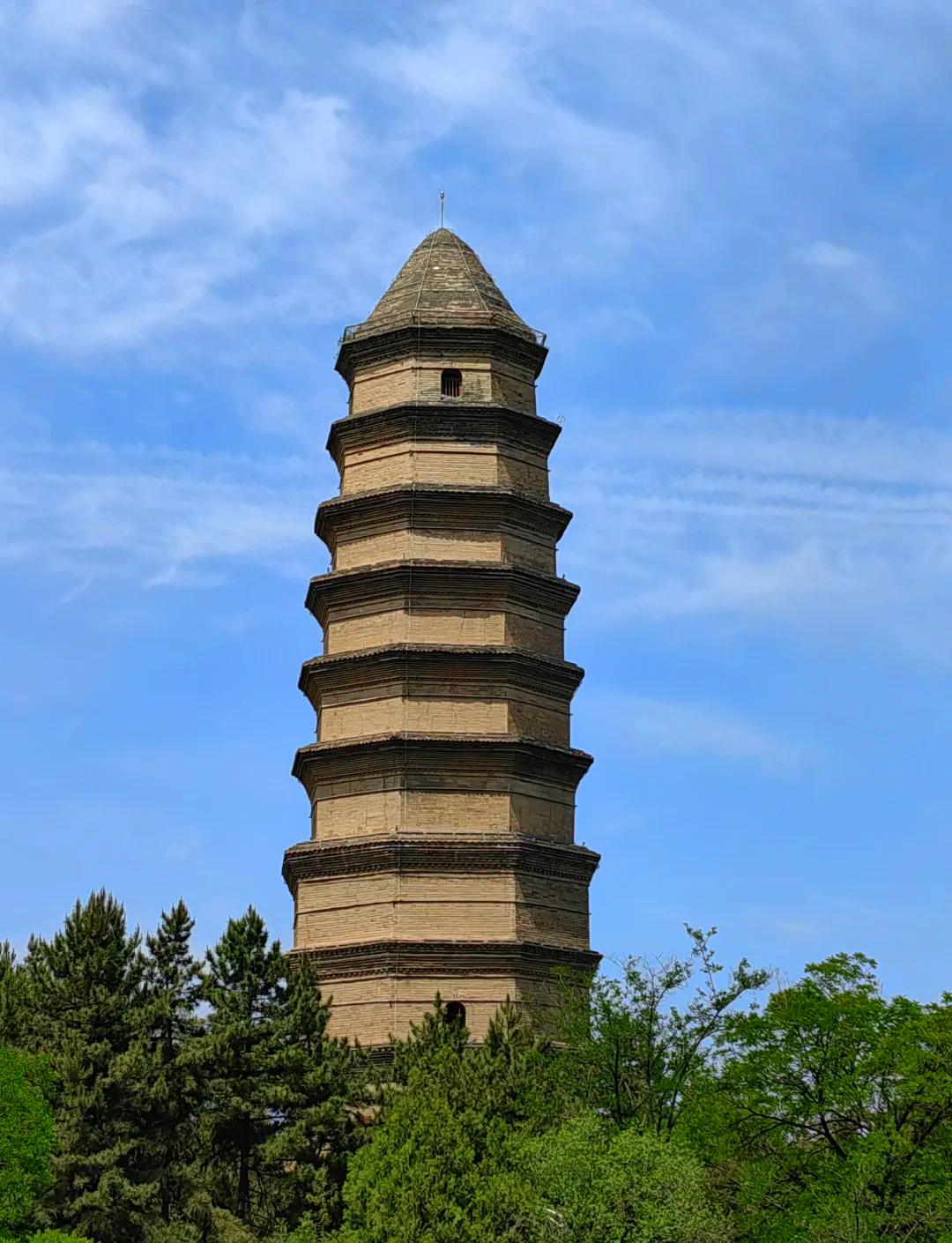 我前世和延安到底是什么关系！最近这到底是怎么了？近日，我天天晚上做同一个梦，梦