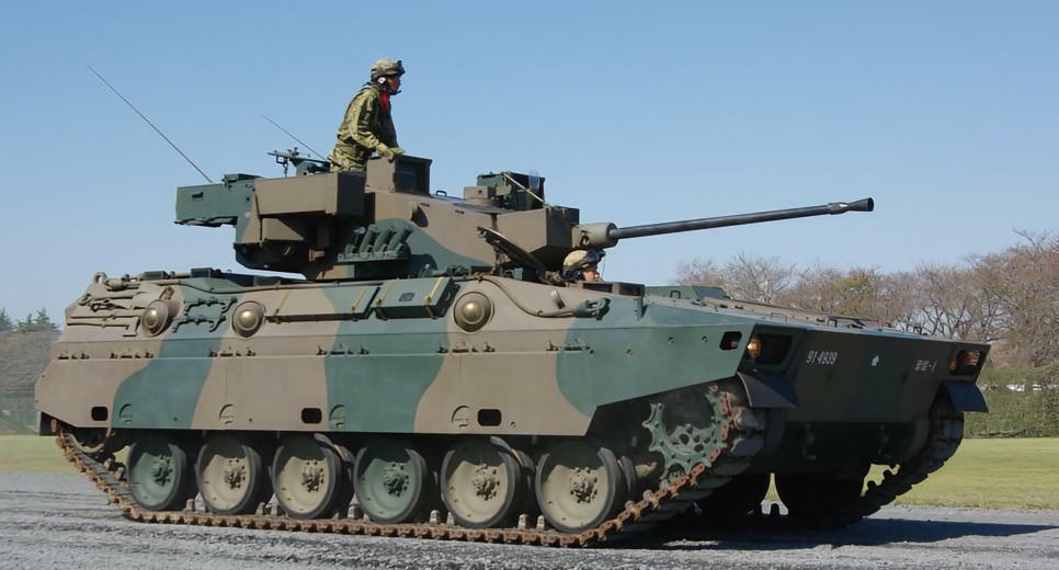 每天认识一件兵器日本89式步兵战车89式步兵战车是日本于20世纪80年代研制的