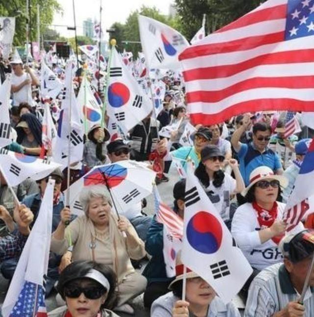 美国人骨子里都清楚：中国无论武器进步多快，先进到什么程度都不会主动攻击美国本土，