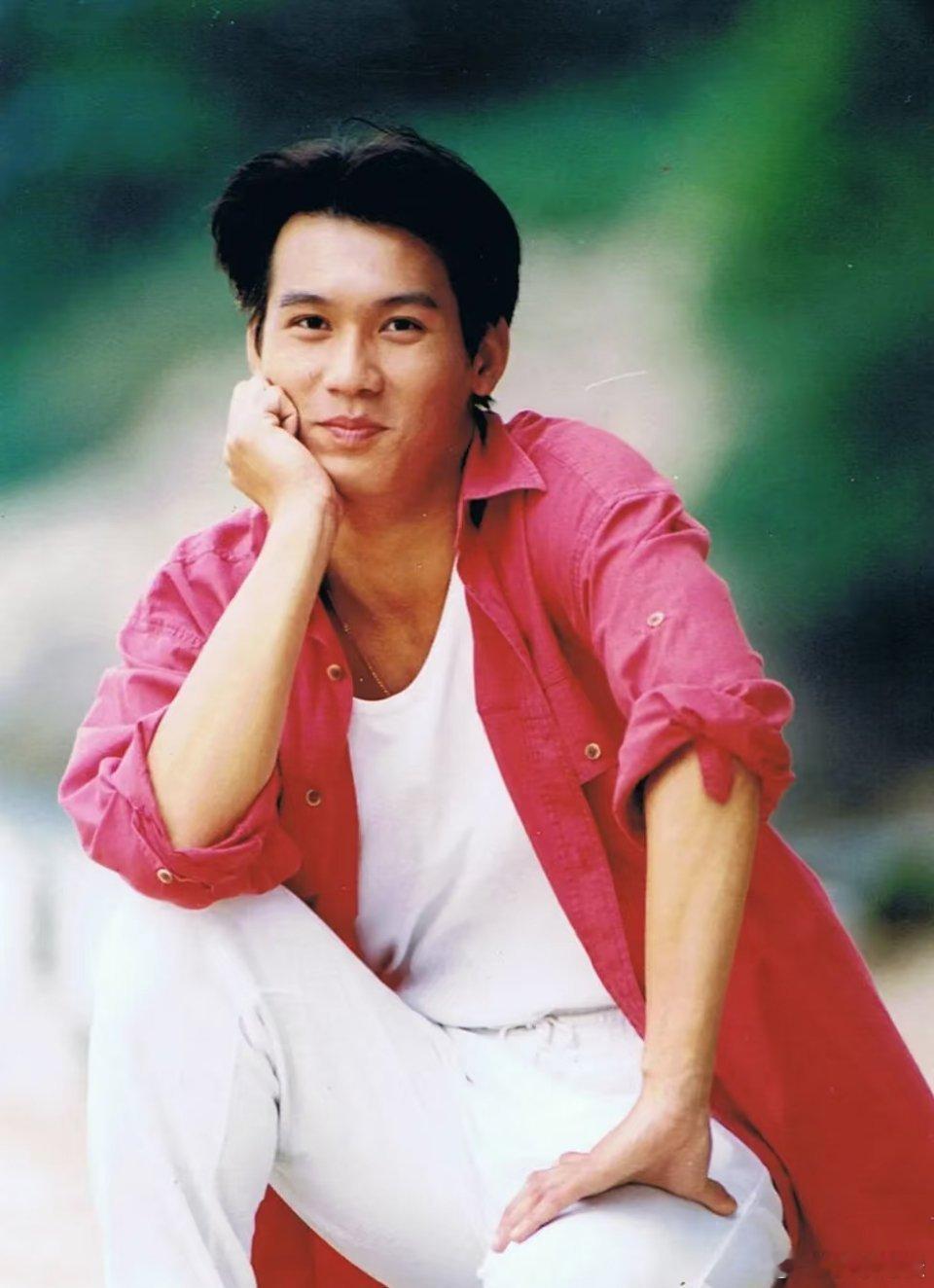 甄志强离世香港老一辈的演员越来越少了,甄志强妻子发讣告宣布丈夫离世,享年59岁[