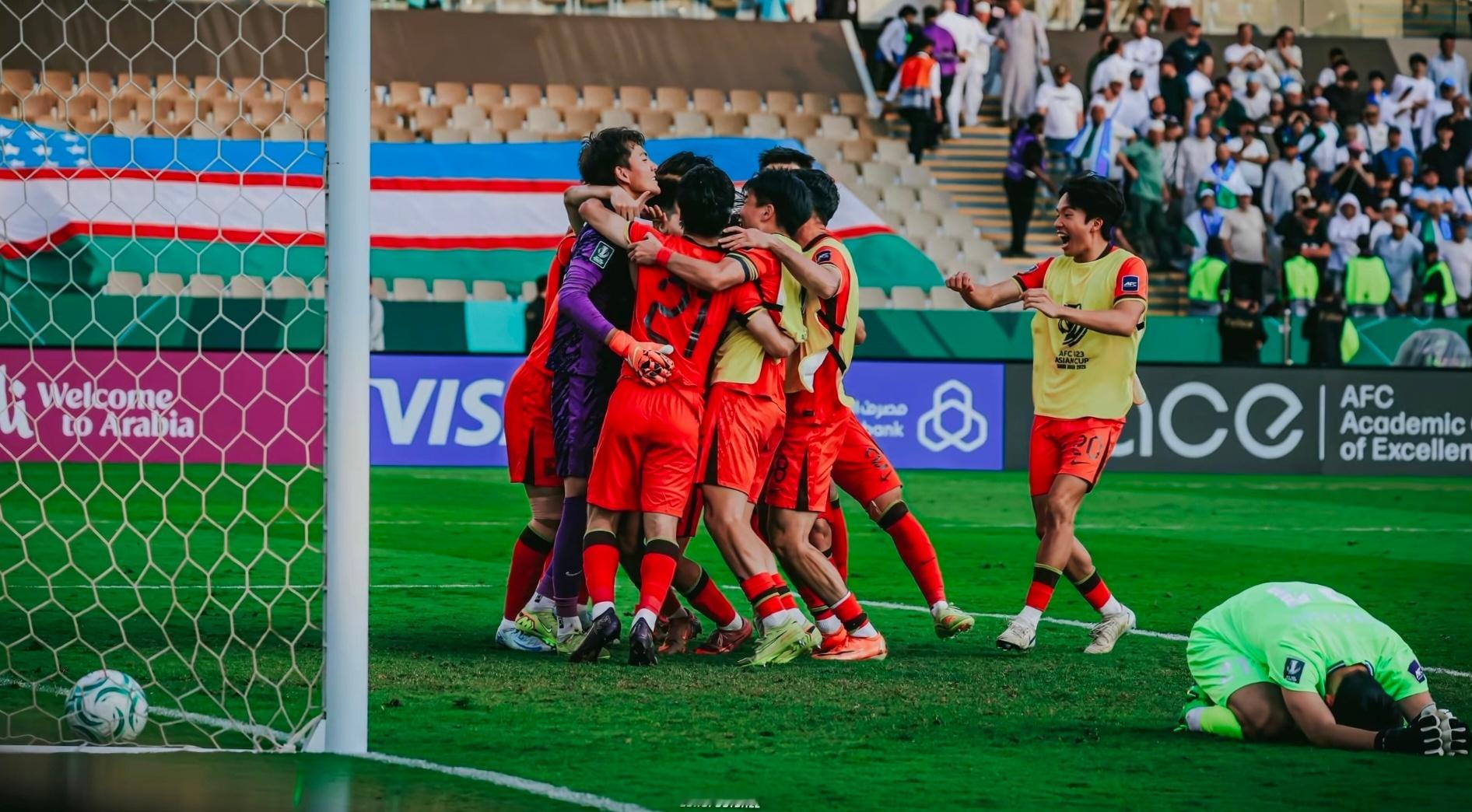 李昊未来可期申花再次向西海岸再次报价李昊。U23亚洲杯前，申花就看上了李昊，西