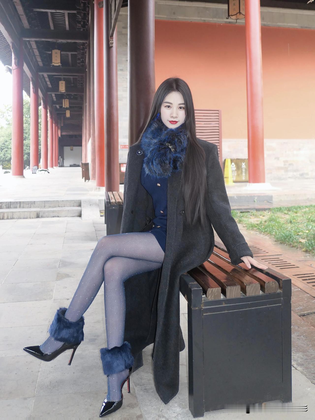 今天是贵妇哦[呲牙笑]😘😘