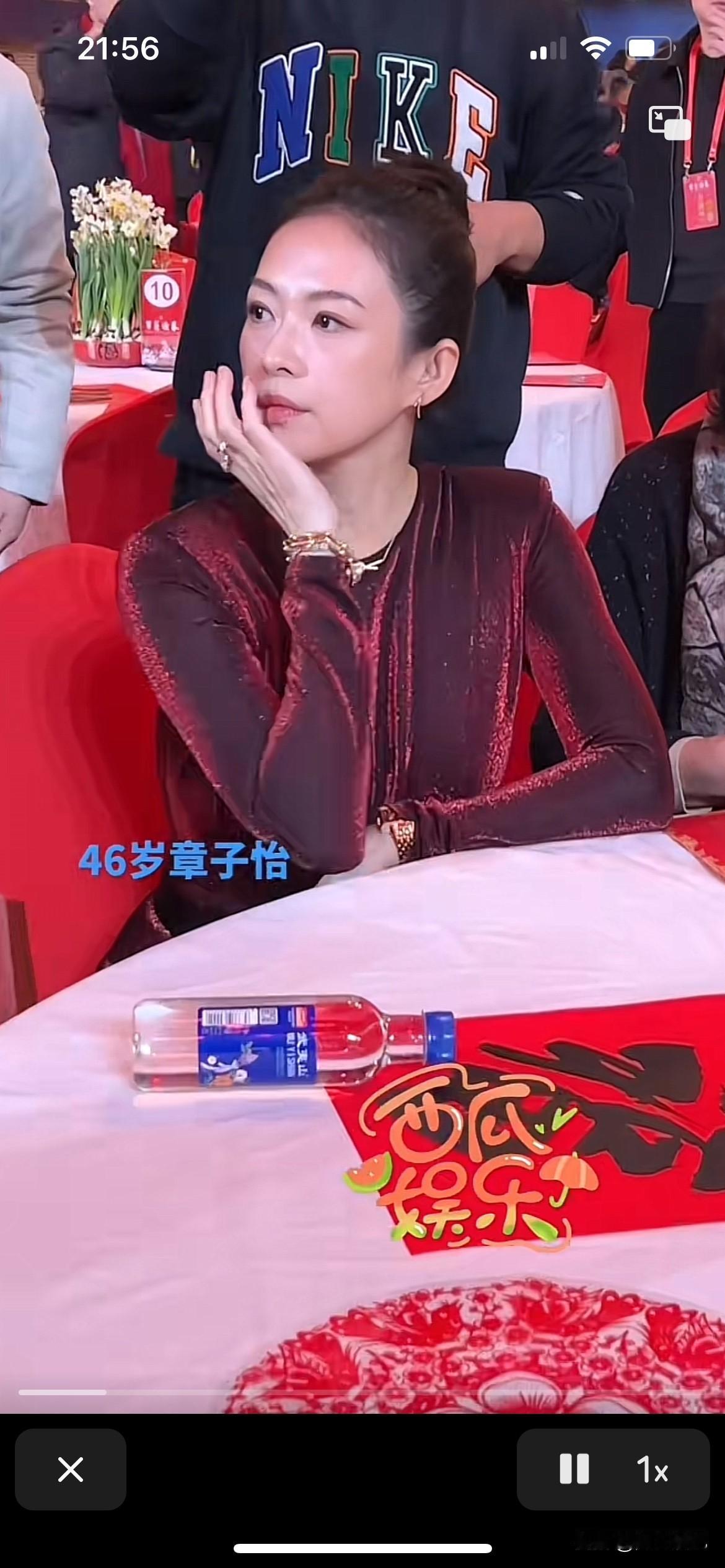 章子怡老师真的看起来很老了，她眼睛也没有那么灵动，也许是因为自己的年龄，还是觉得