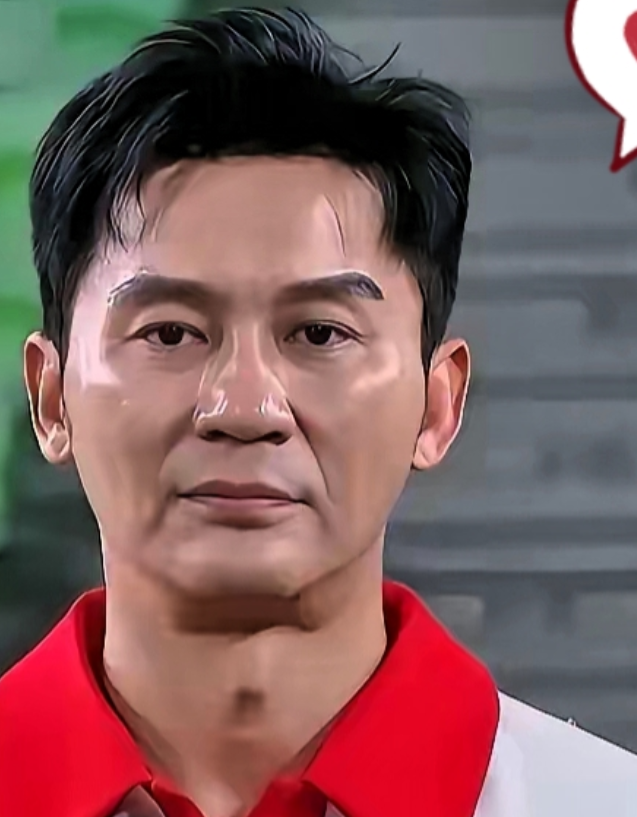 这个地球上我最看不懂的人就是李晨了！​越来越不对劲，快50岁，十年如一日的