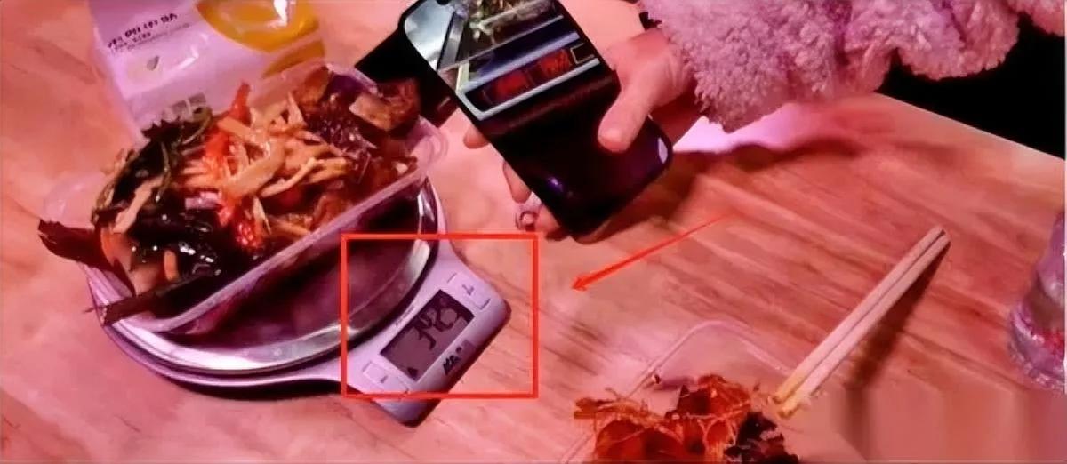 称重快餐凉了你发现了吗原来它根本不是被商家作死的，底层逻辑从出生就带了死