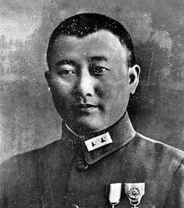 1955年我军副军长拒绝授衔，彭德怀急追质问：连毛主席交代的都敢无视吗？195