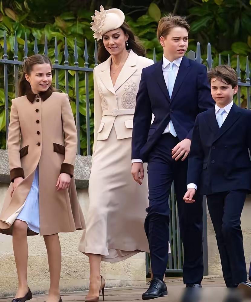 ​看到英国王室的基因如此之强大，大家都惊呆了。英国王妃凯特这时候带着她的女儿和两