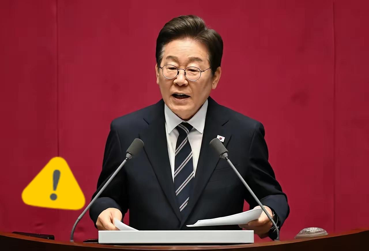 当地时间2026年1月12日，李在明访日前接受日本NHK电视台专访，被问及中日因