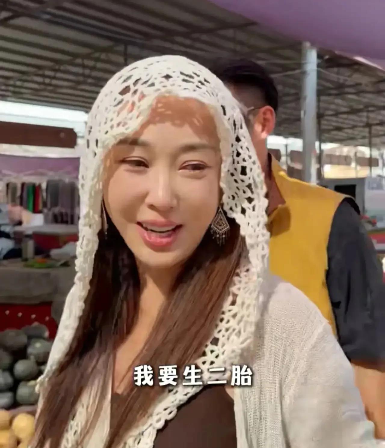严屹宽不搭理妻子生二胎的想法，或许也不是不希望多一个孩子，而是不希望妻子吃苦，毕