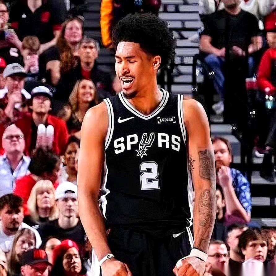 NBA官网刚放出的总决赛FMVP榜单，有点意思。马刺队一个叫哈珀的新秀，排第四