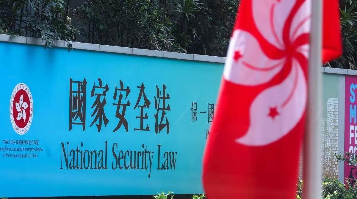 两位猖狂至极的港独女大学生，如今情况怎么样了？在2019年6月，香港“反修订