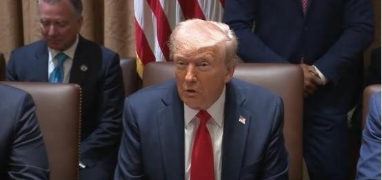 武力统一很可能已经进入了倒计时。有3个明显讯号：过去我们总说统一是必然趋