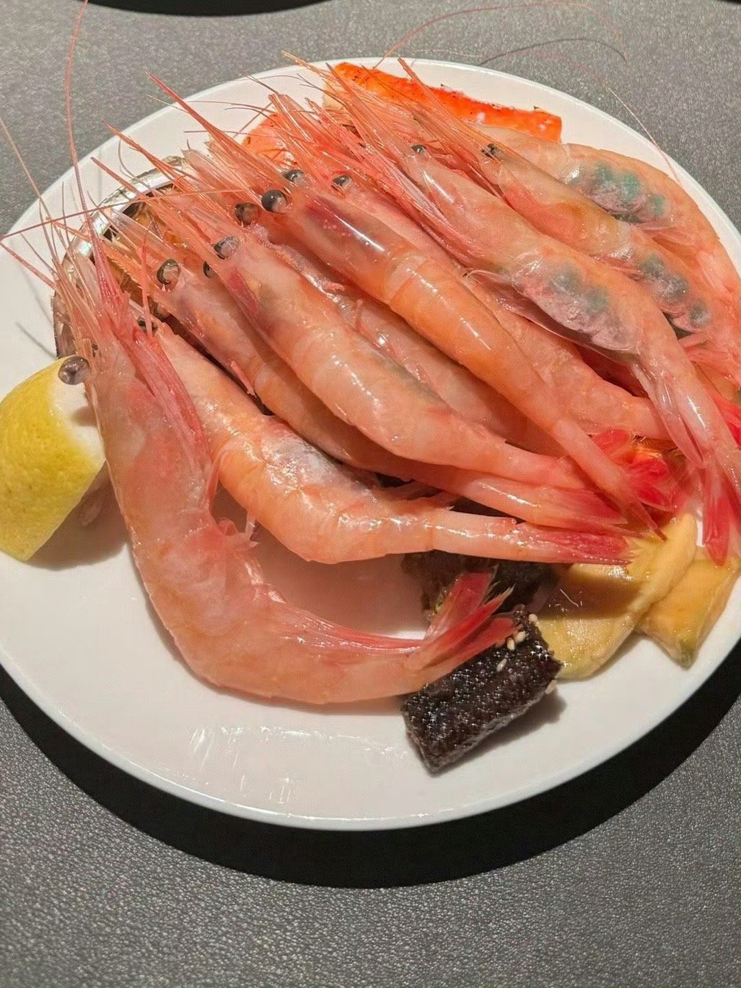 过年劝大家不要把太贵的菜端上桌