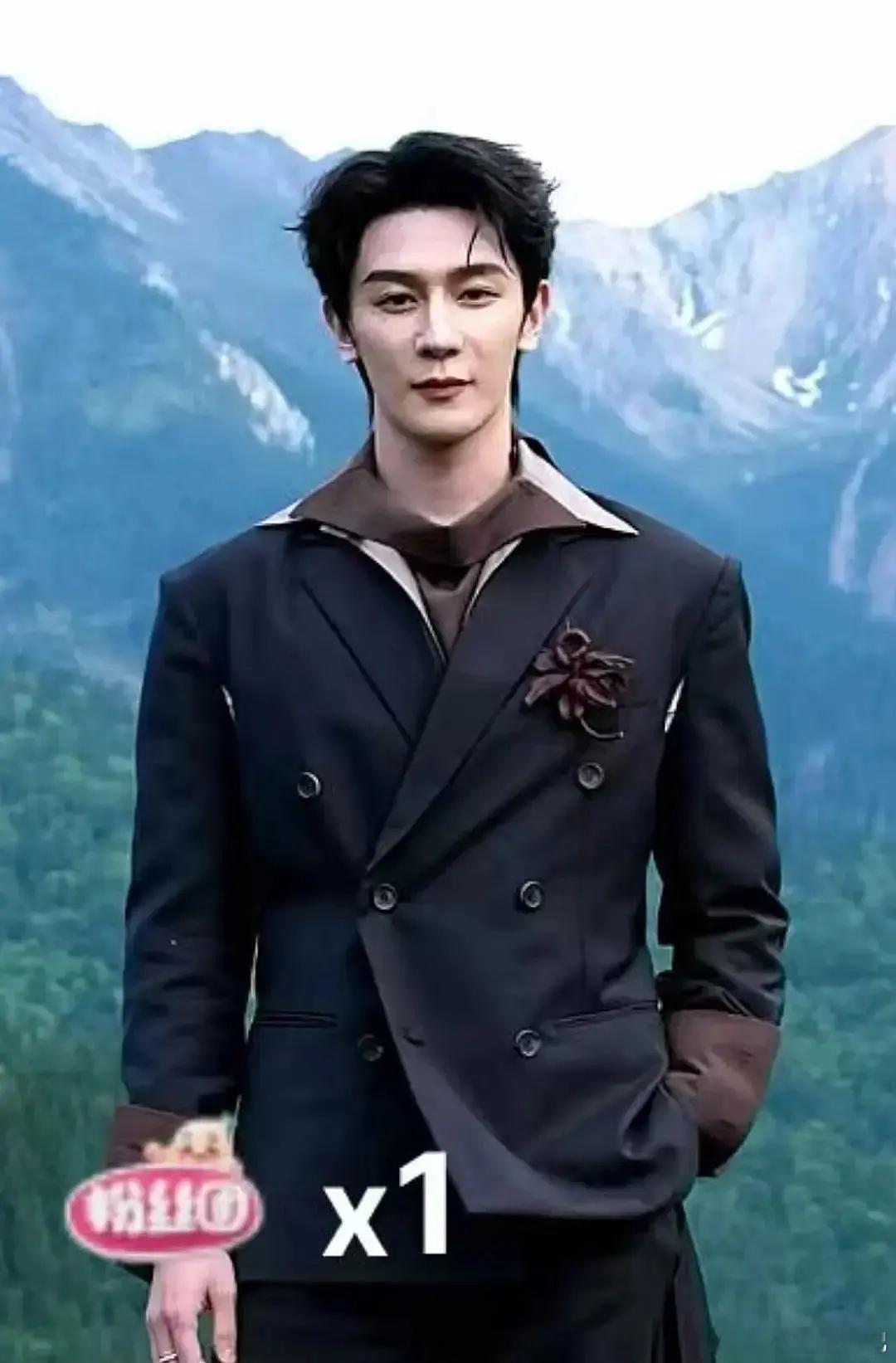 这难道就是男明星们的羞辱仪式吗？