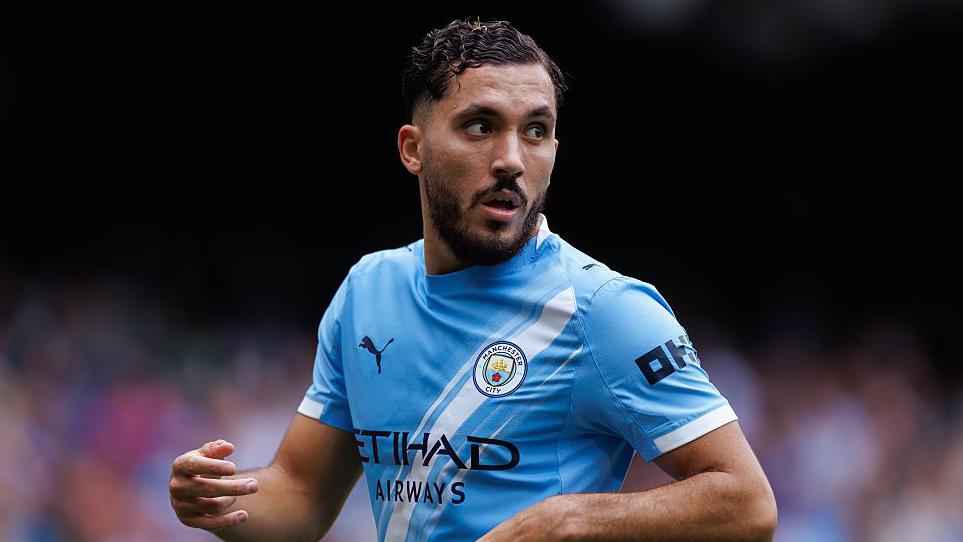 记者: 曼城今夏本想买维尔茨, 维尔茨去利物浦后转攻谢尔基