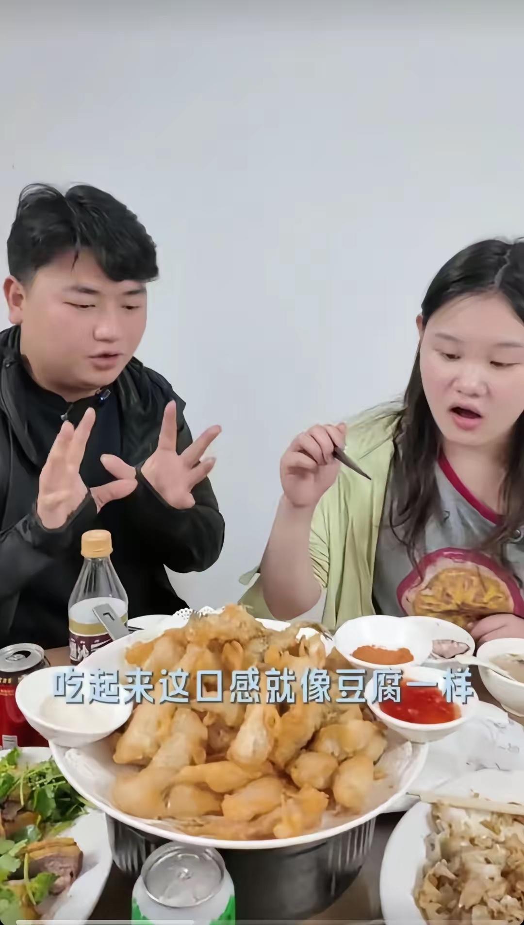 冠军登门做客，一桌海鲜藏着普通人最难得的真诚6月2日，张家齐来到了全红婵的家