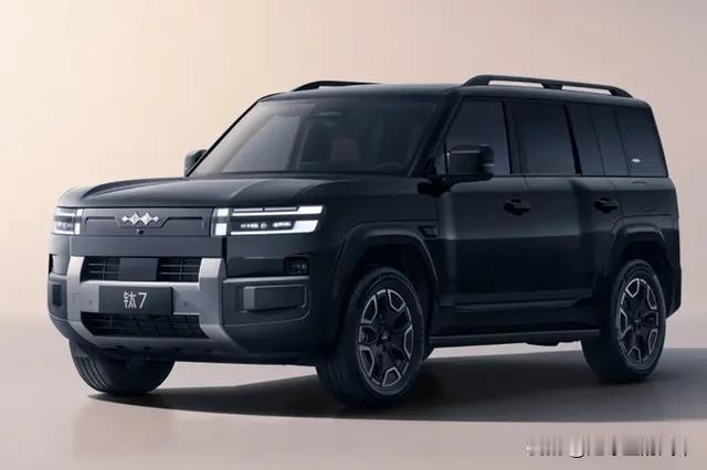 家庭的第一台燃油SUV，怎么选？1、途观L：老牌德系车，底盘扎实，跑高速稳当