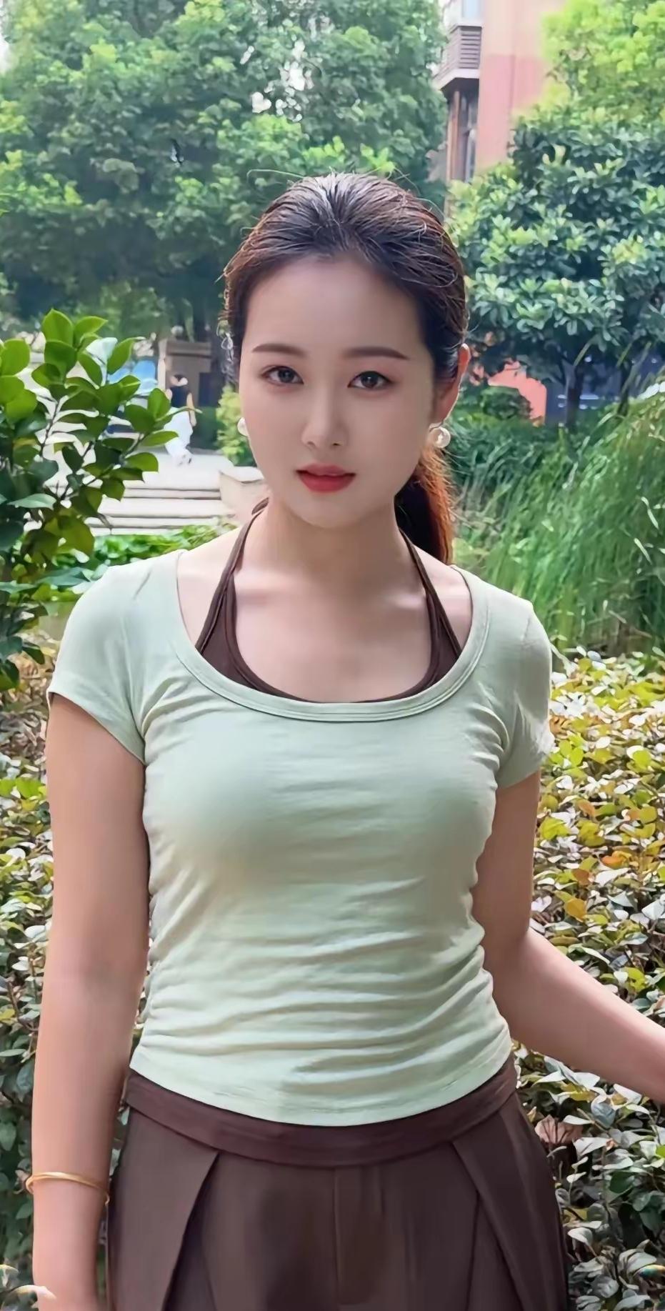 人生太短，一定要勇敢地奔向喜欢的人。
