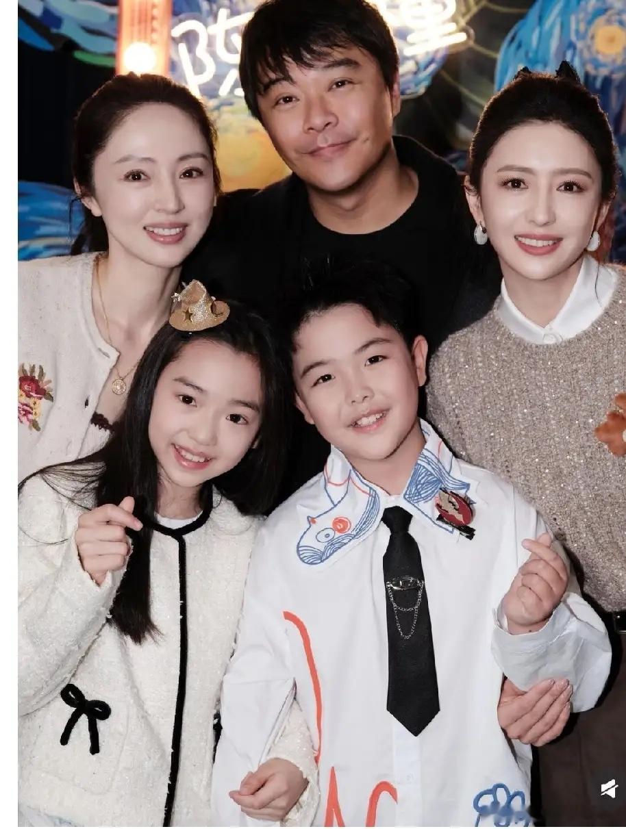 陈思诚给所有离婚的男人打了个样，找女朋友可以找比自己小21岁的，但是千万别忘了最