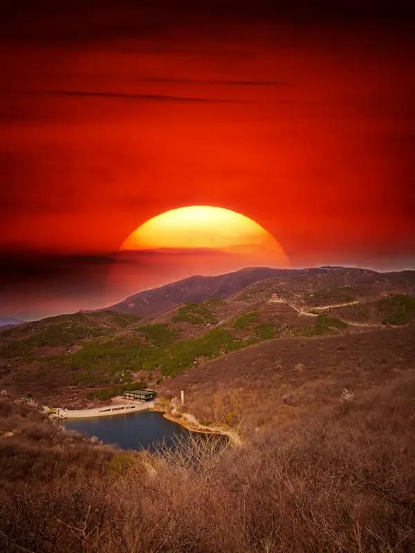 上联：月落西山大地暗；请接下联日生东方天地明