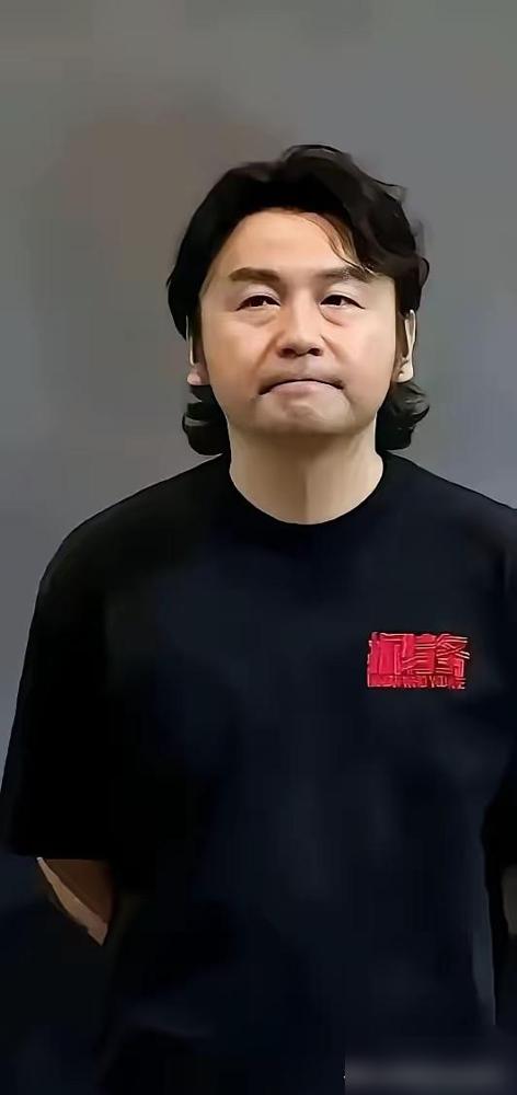 为什么他们平均收入三千个万左右还绷着一张脸？真不是他们故意装高冷摆架子，这行