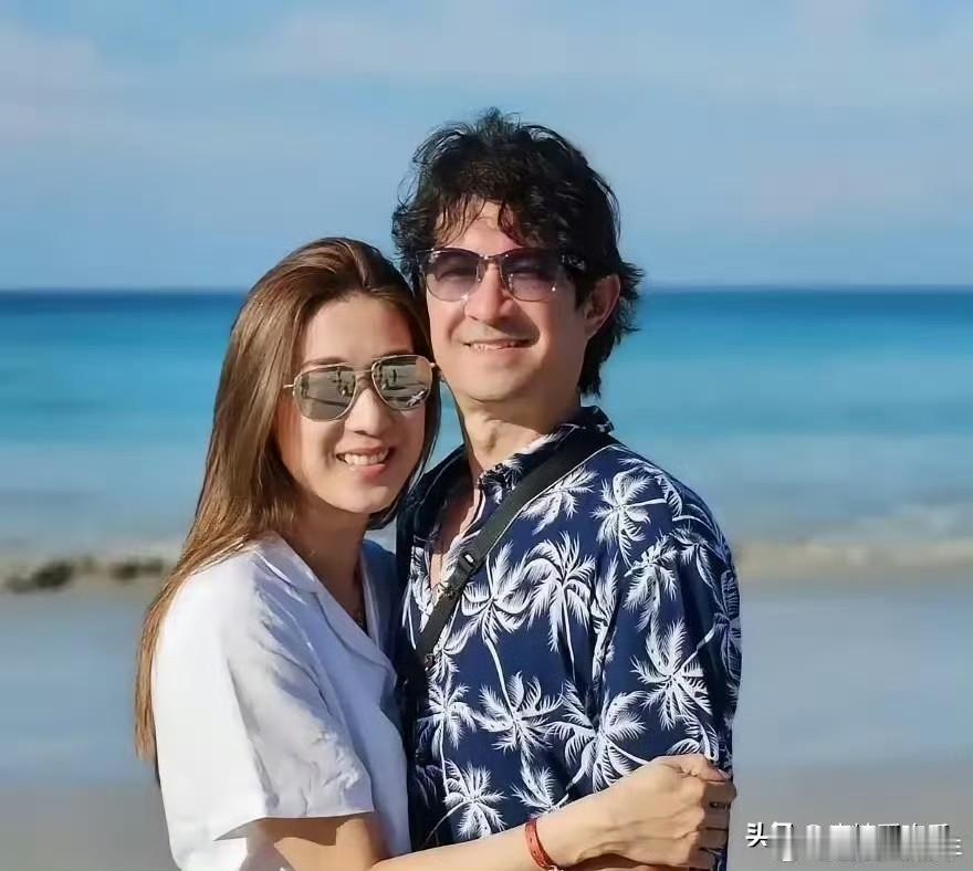 钟嘉欣告诉所有女孩子一个真相那就是好男人不在市面上流通女孩子如果年纪大了