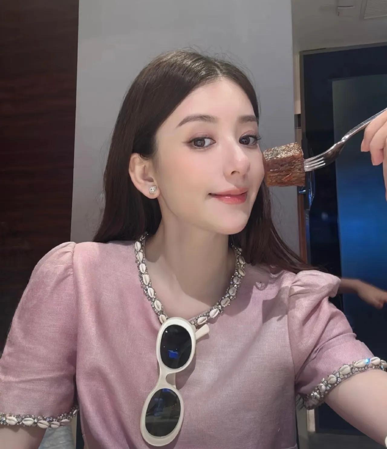 方媛之所以被全网吐槽，真的就被宋佳说透了。用宋佳说过的一句话来形容，这类人的特点