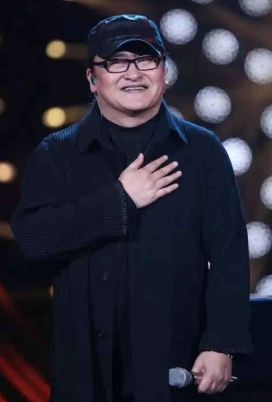 为什么要保密？刘欢去世，引发社会巨大反响。看来几百条信息，都是互相抄袭的内容