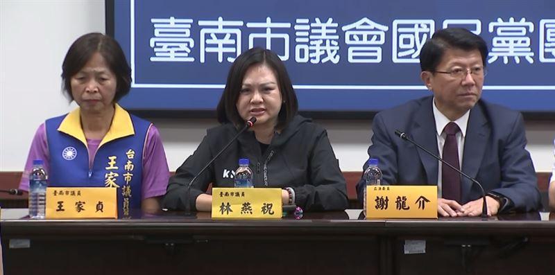 谢龙介“干啥啥不行吹牛第一名”当初在台南议会时，对赖清德吹嘘“一生监督你一