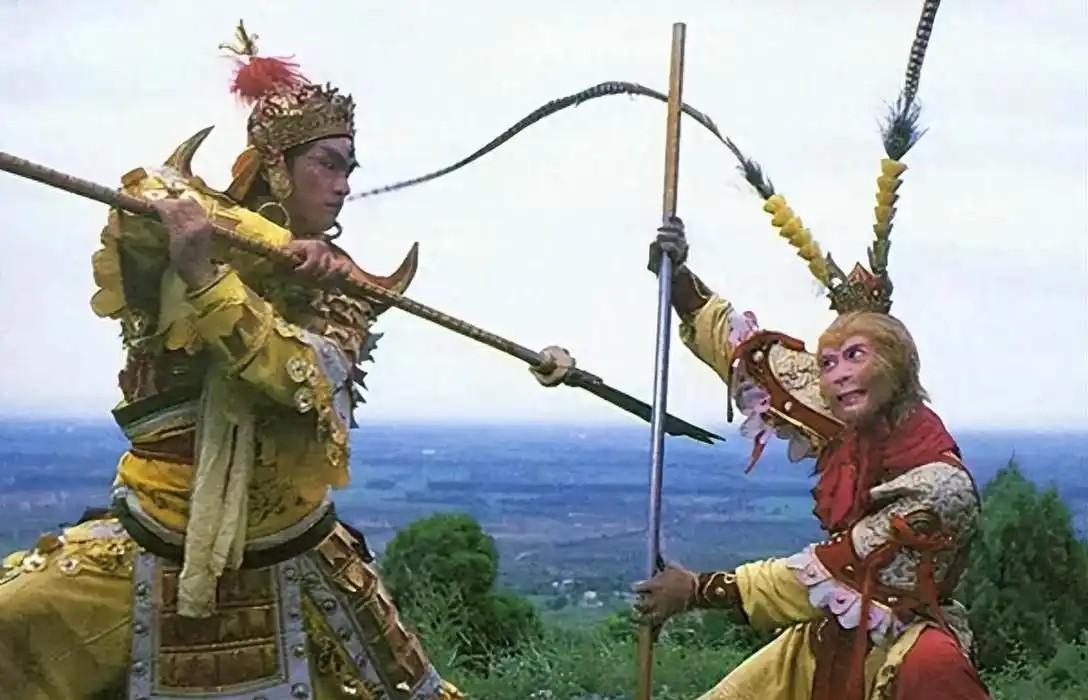孙悟空其实比二郎神更能打！别急着反驳，原著里藏着铁证。两人从地上打到天上，愣是没