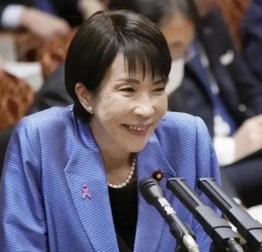 高市早苗内阁支持率再创新低！据共同社6月20日至21日实施的全国电话舆论调查，
