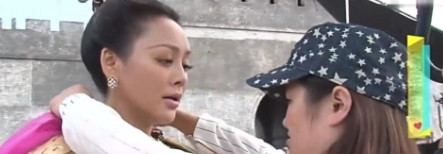 2015年，宁静拍摄电视剧《乞丐皇帝与大脚皇后传奇》之时，在片场中大声的训斥了自