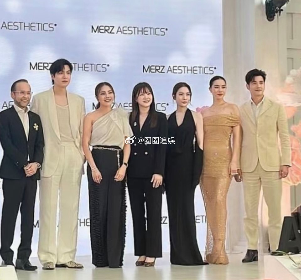 曾经的男神李敏镐是帅不回来了，突然觉得黄晓明又可以了