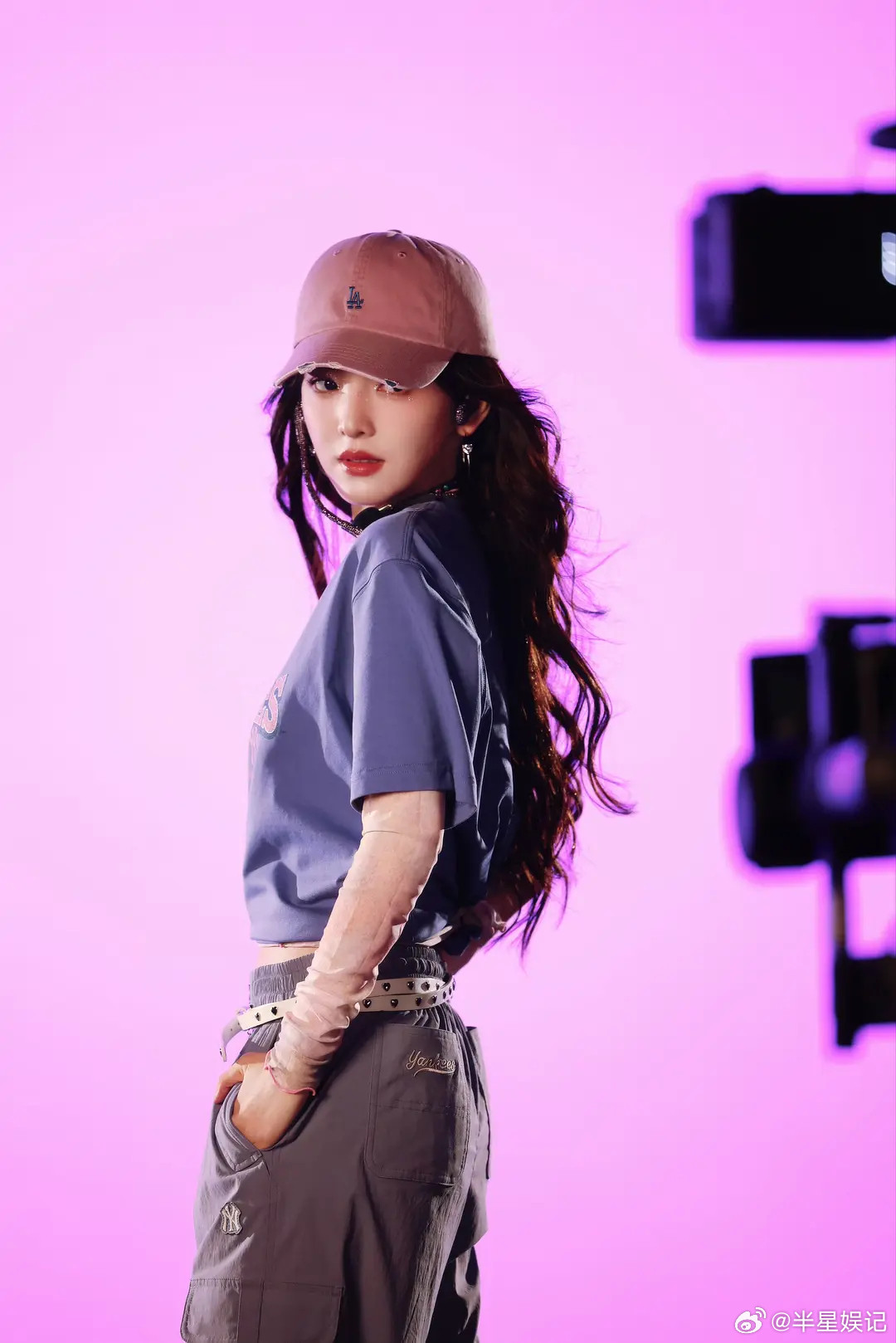 章若楠这么自信吗，音痴转爱豆赛道了