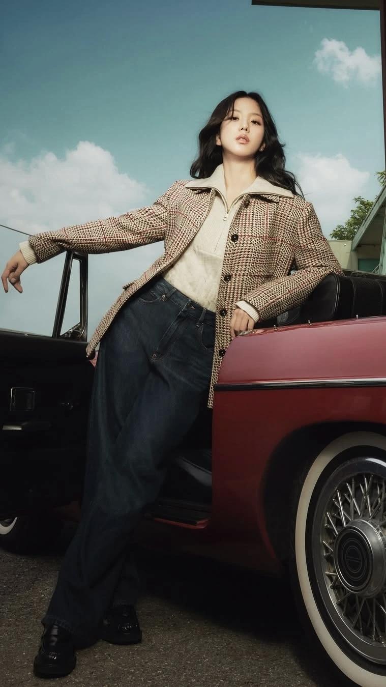 车模，韩国女星。香车美女，大家的最爱高颜颜美女车模车模车模照高端车模汽车