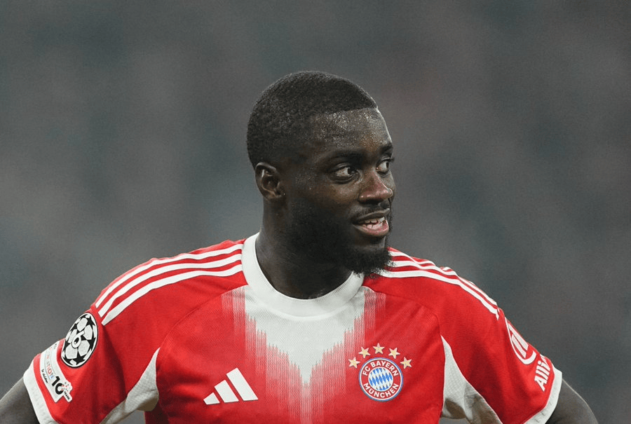 记者: 乌帕还希望与拜仁的续约加入解约金, 价值为6500万欧