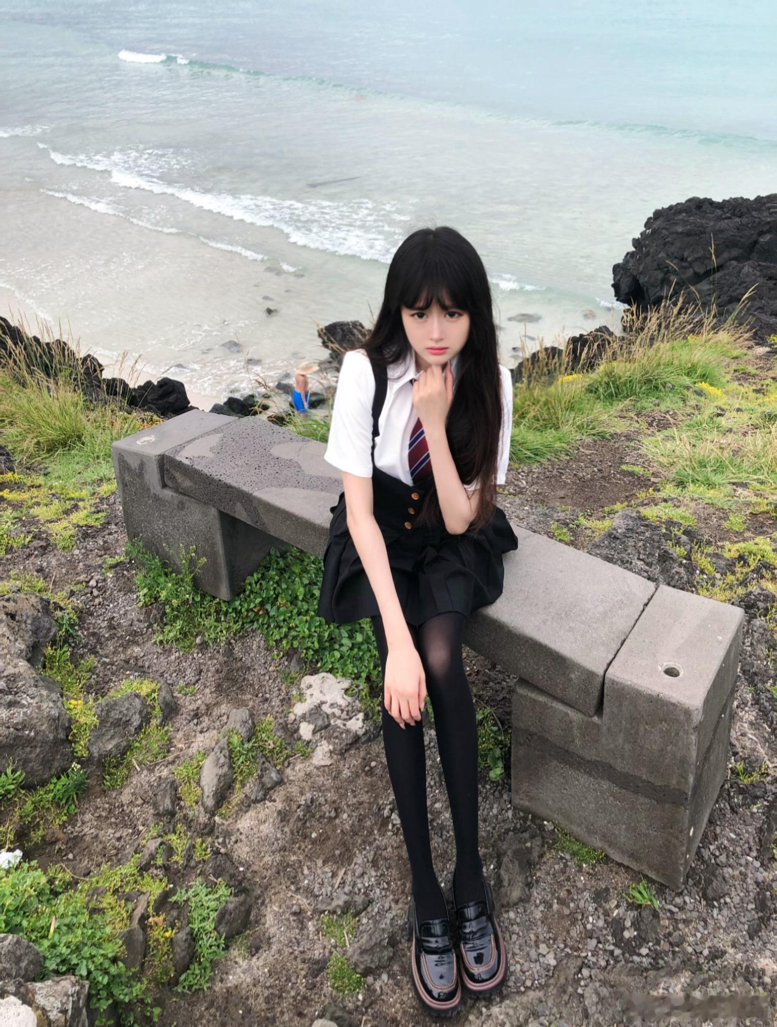 不回你信息很正常啊又不是你给我买的手机​​​