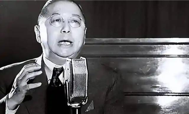 1949年12月10日，蒋介石离开成都飞往台湾，在最后逃离的时候，他并没有通知孙