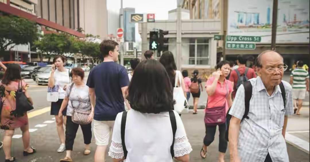 只整治教师，根本救不了教育！真正拖垮教育生态的，是无处不在的纵容！大家有没有