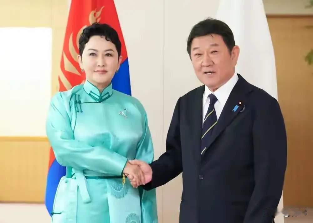 蒙古和日本已谈妥，稀土可以给日本，现在就看怎么运出去了6月9号当天，蒙古和日本