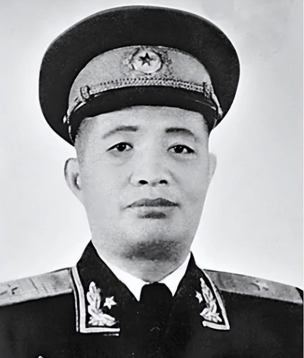 1968年年底，曾经的土匪齐达榜结束了18年的牢狱之灾，在老家的公社赶起了大车。