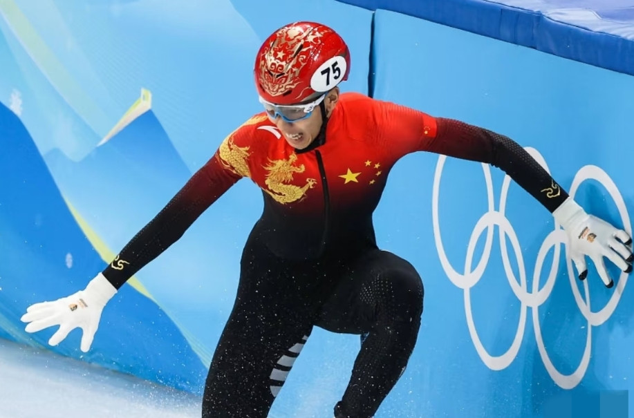 米兰奥运短道速滑没得奖，我不意外出现了失误，我也能理解但我真没想到，又是孙龙