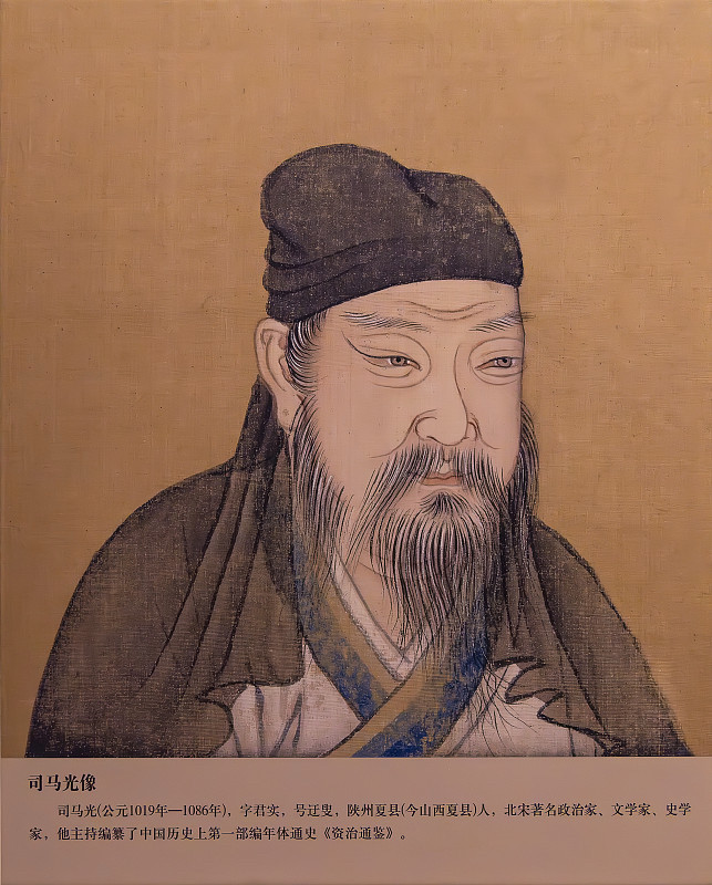 很多人以为赵匡胤是开国皇帝，他的子孙在北宋肯定横着走，实际情况完全反过来。赵匡胤自己有两个成年儿子，
