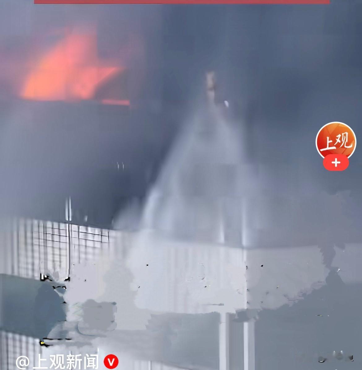 看完福建泉州鞋厂火灾的全过程，心里又痛又气愤！这根本是完全可以避免的人为惨剧……